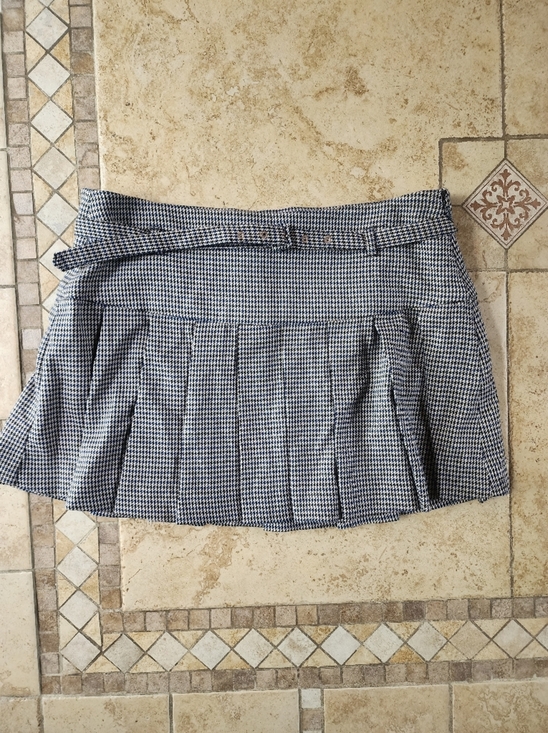 Mango Dresses & Skirts - Mango Black & White Pleated Houndstooth Mini Skirt
